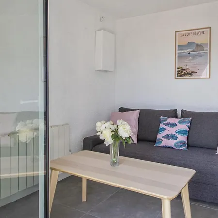 Apartment Rostani - - Welkeys *