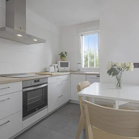 Rostani - - Welkeys Apartment *