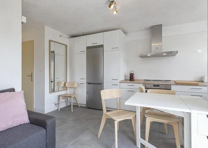 Rostani - - Welkeys Lägenhet *